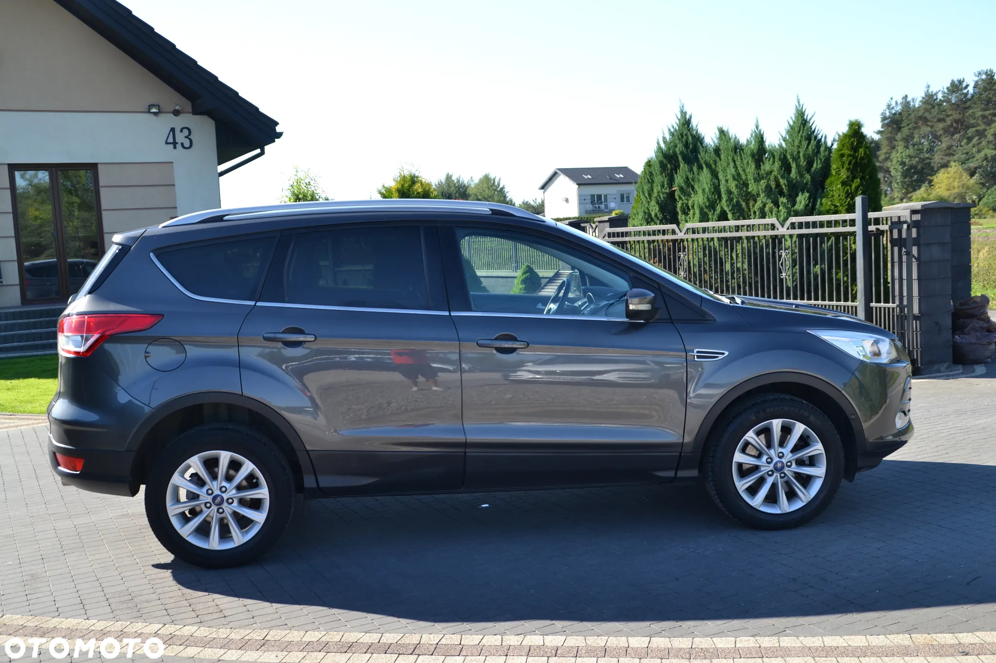 Ford Kuga - 18
