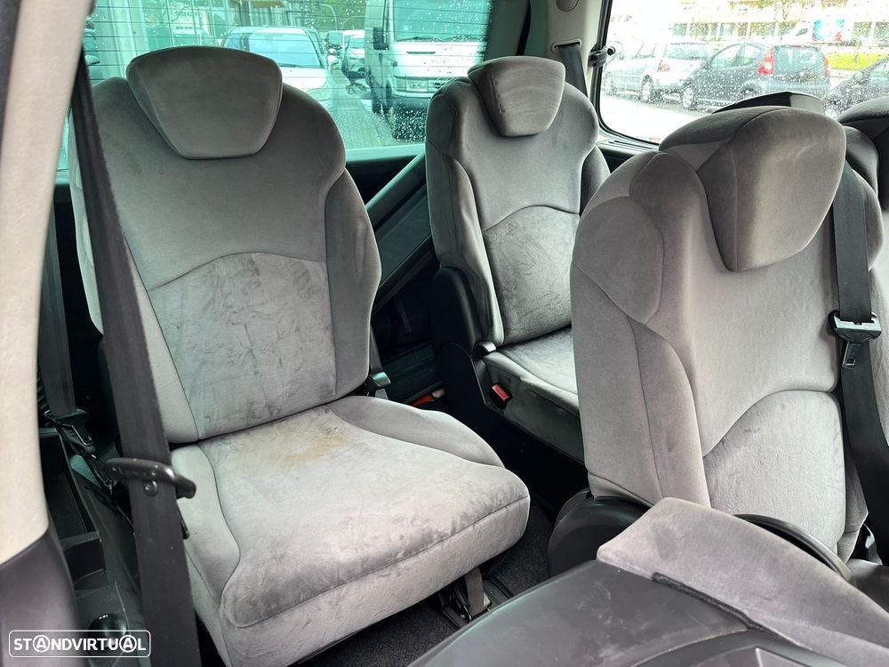 Citroën C8 2.0 HDi 16V SX - 14