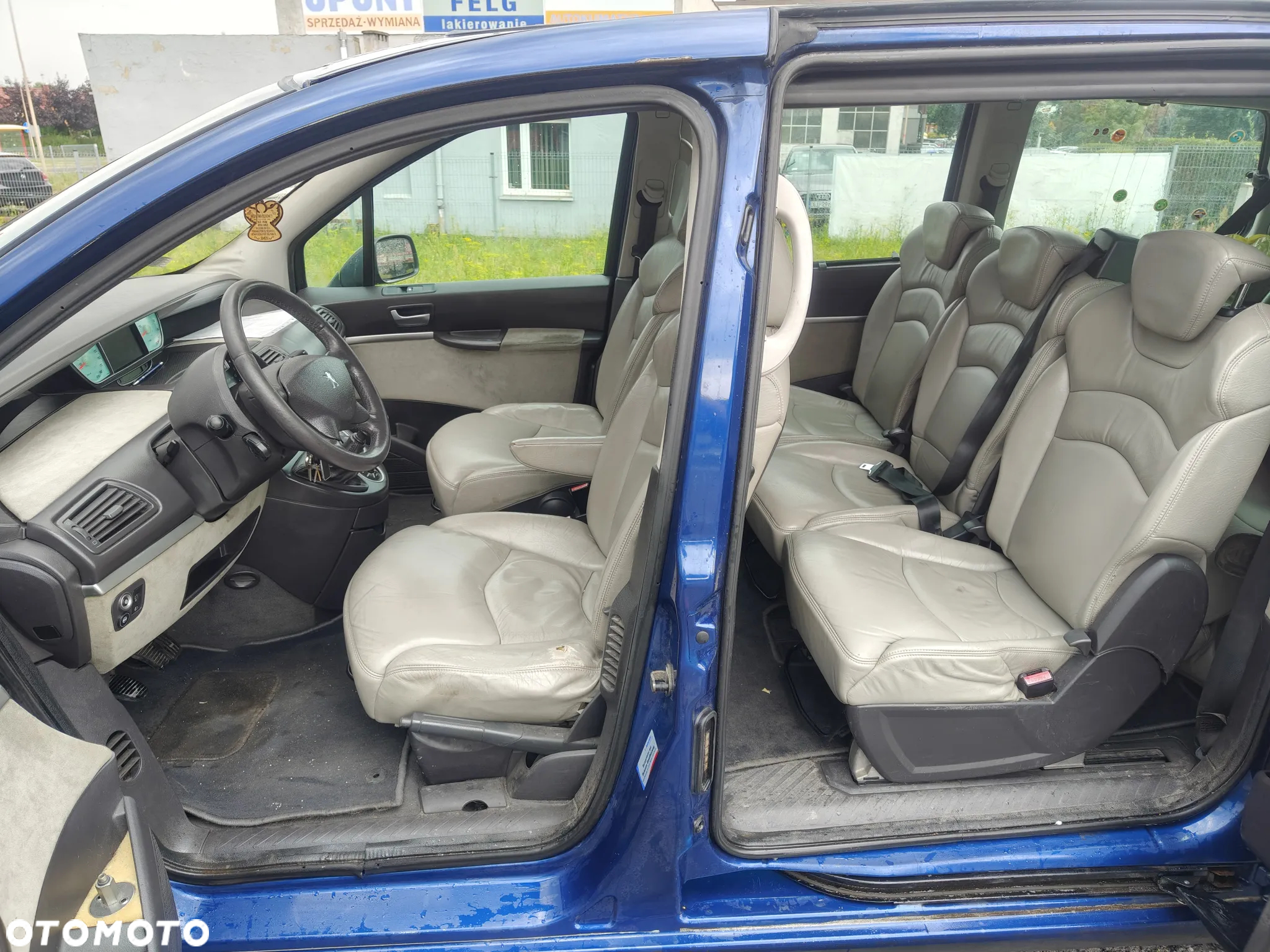 Peugeot 807 2.0 SR - 9