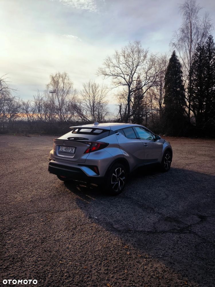 Toyota C-HR 1.2 Turbo Team Deutschland - 8