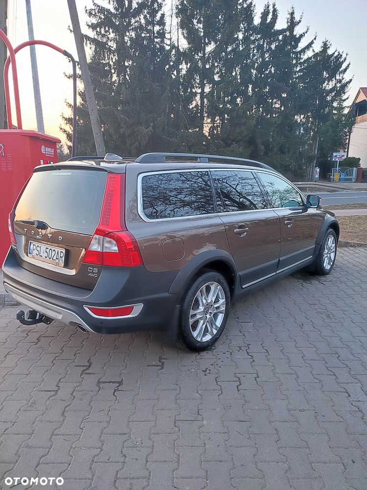 Volvo XC 70 D5 AWD Summum - 3