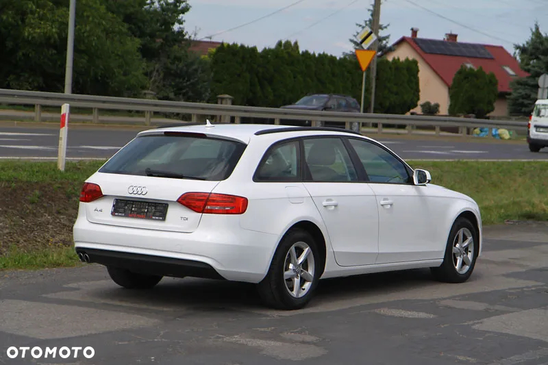 Audi A4 Avant - 2