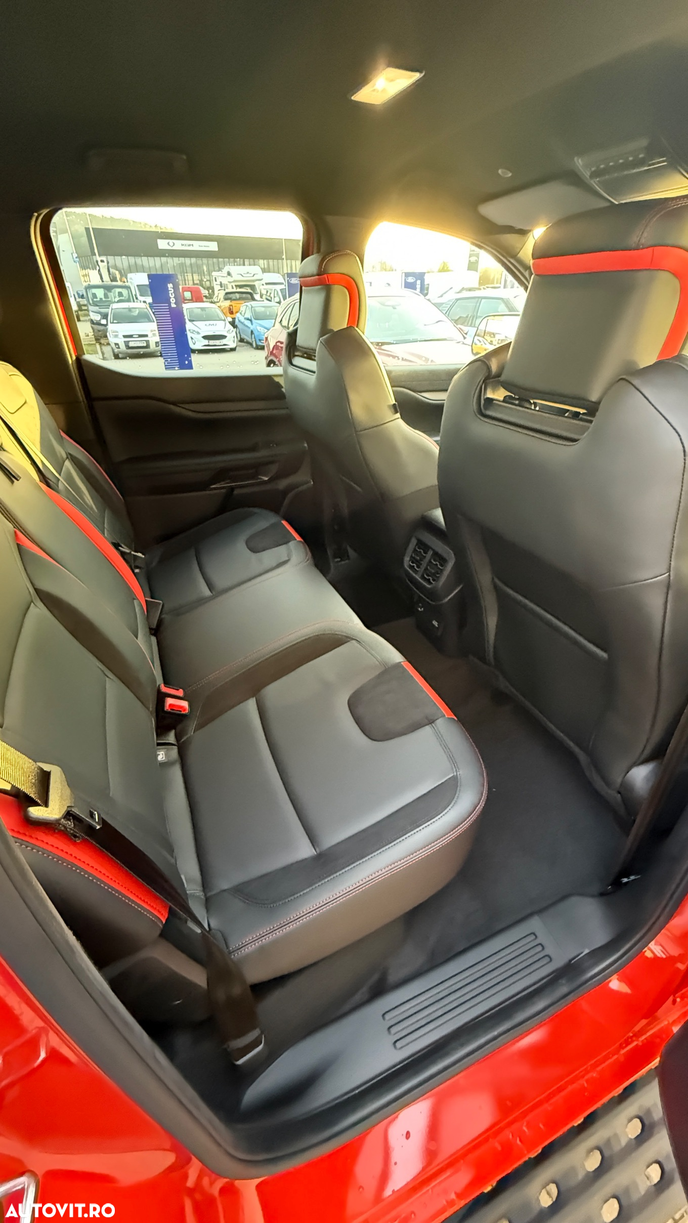 Ford Ranger Pick-Up 2.0 EcoBlue 213 CP 4x4 Cabina Dubla Raptor Aut. - 17