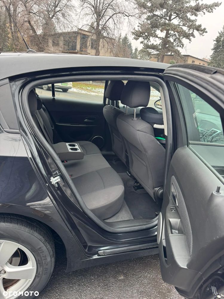 Chevrolet Cruze 1.6 LT+ - 20