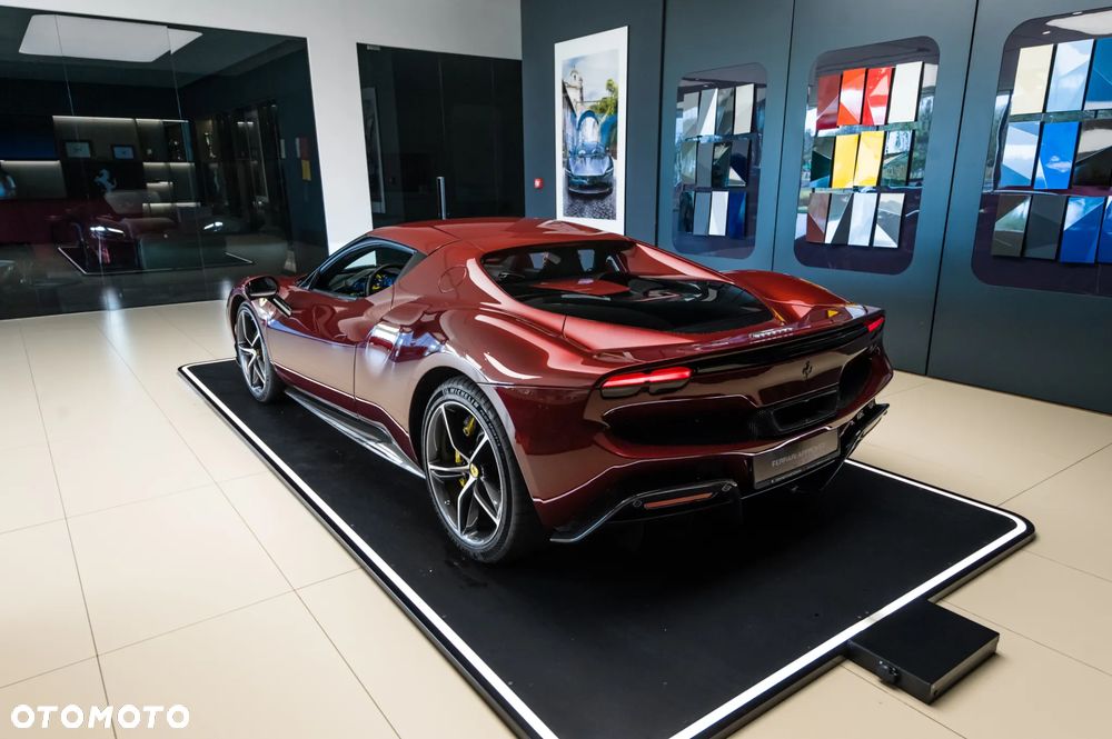 Ferrari 296 GTB - 7