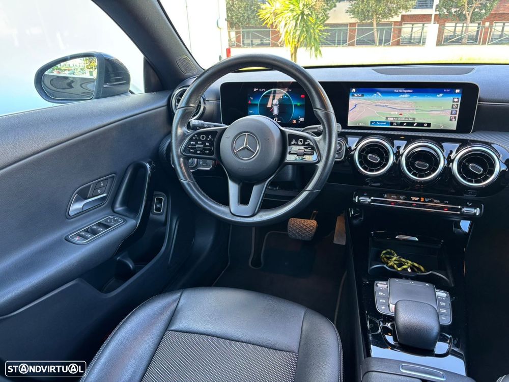 Mercedes-Benz CLA 180 d Shooting Brake AMG Line Aut. - 31