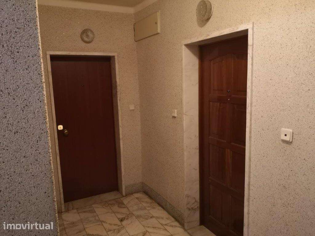 Apartamento em Sintra, Algueirão-Mem Martins - Grande imagem: 2/15
