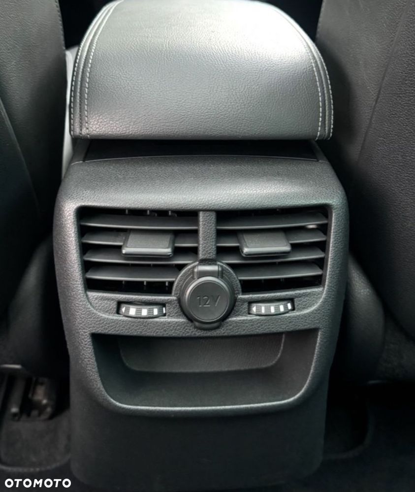 Peugeot 508 1.6 e-HDi Active S&S - 32