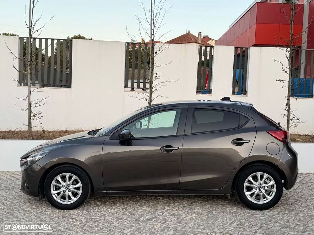 Mazda 2 1.5 Sky.Evolve - 4