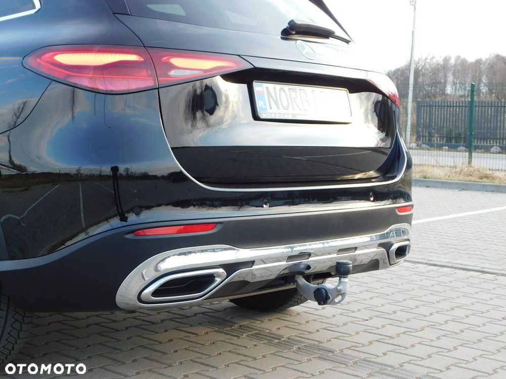 Mercedes-Benz GLC - 26