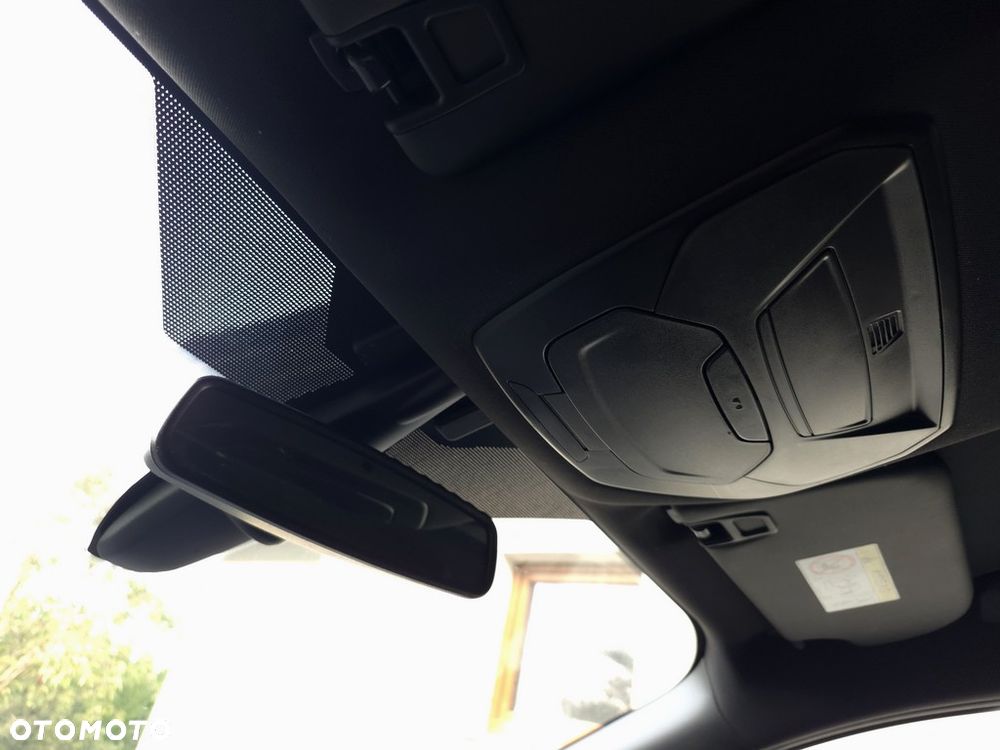 Ford Kuga 2.0 TDCi AWD Titanium - 25
