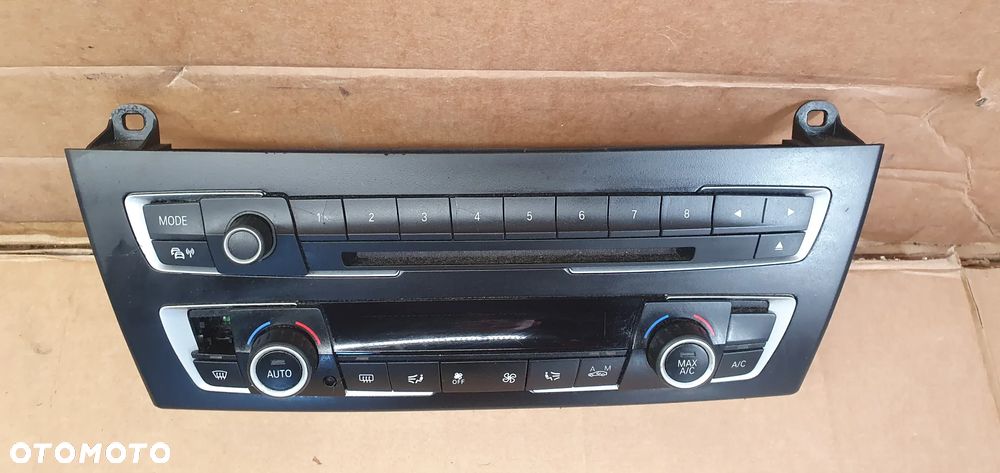 Panel radia nawiewu powietrza klimatyzacji BMW F20 9207197 - 2