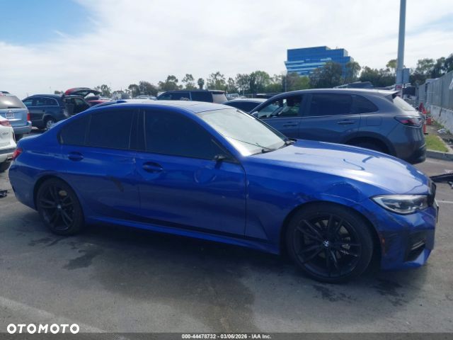 BMW Seria 3 330i Edition M Sport Shadow - 11