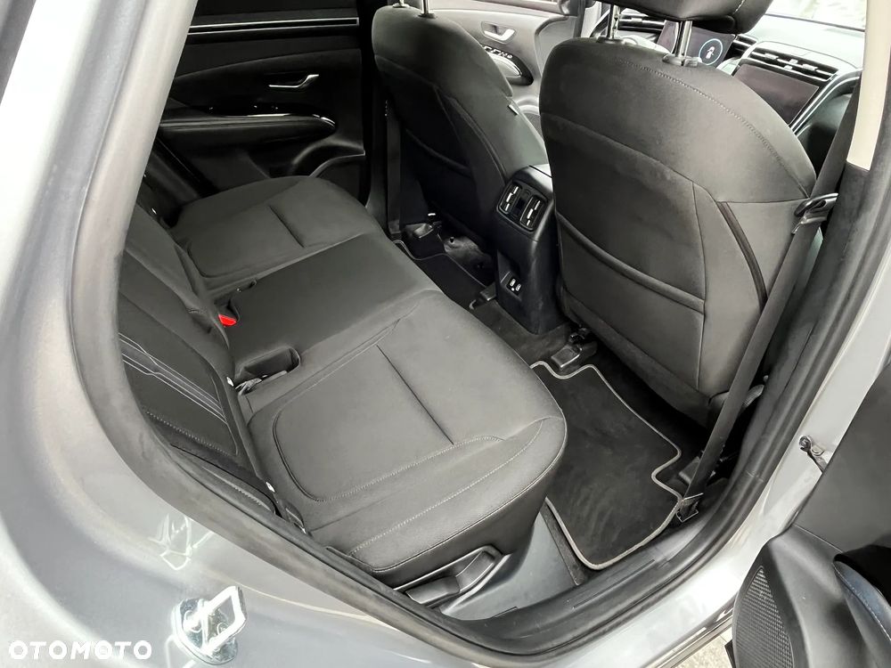Hyundai Tucson - 25