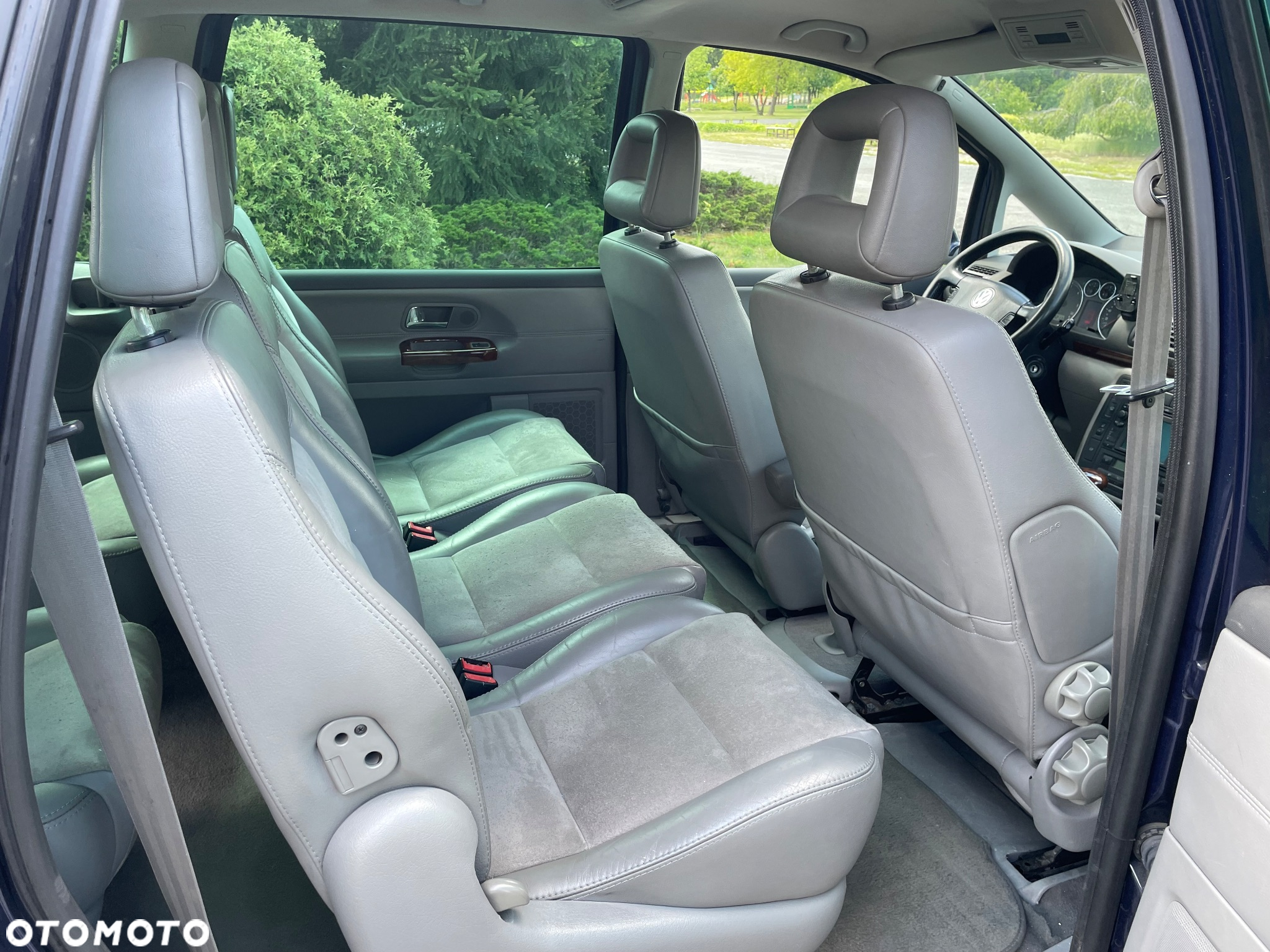 Volkswagen Sharan - 11