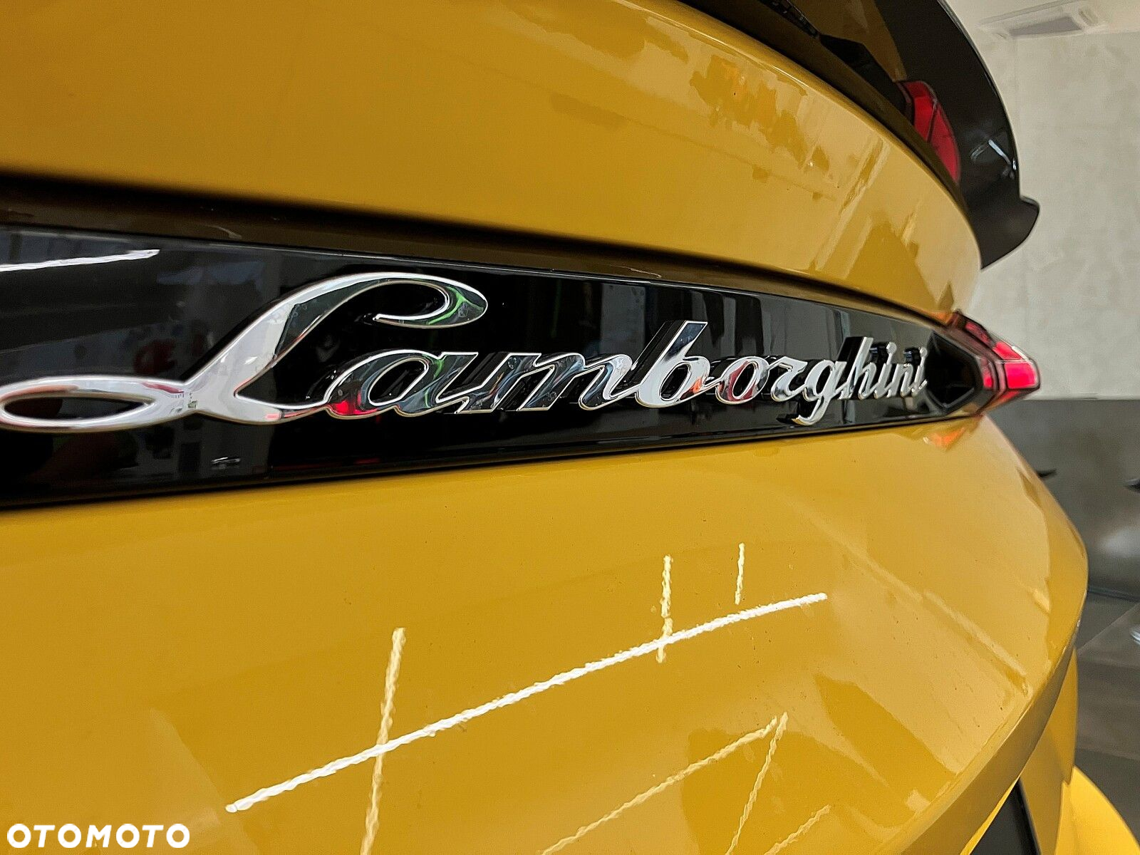 Lamborghini Urus - 29