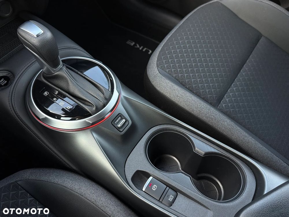 Nissan Juke 1.0 DIG-T N-Connecta DCT - 13