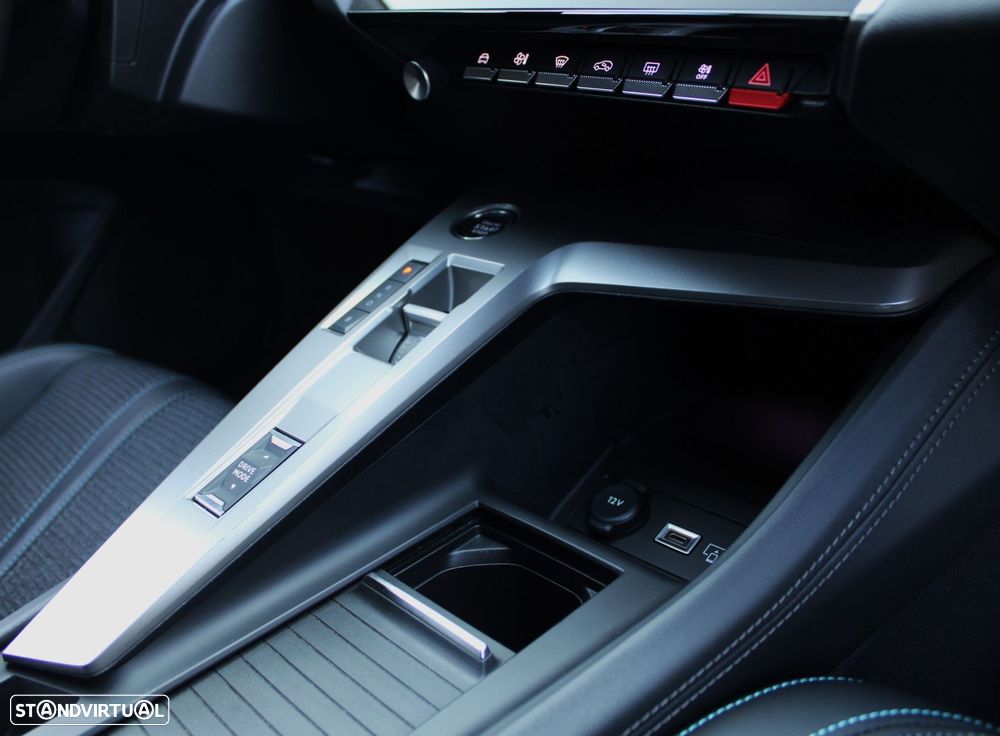 Peugeot 308 1.6 Hybrid Allure Pack e-EAT8 - 11