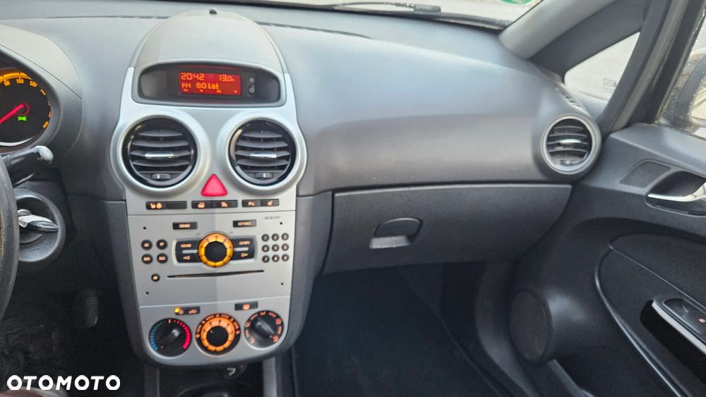 Opel Corsa - 23