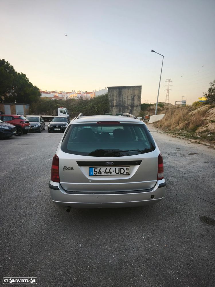 Ford Focus SW - 5