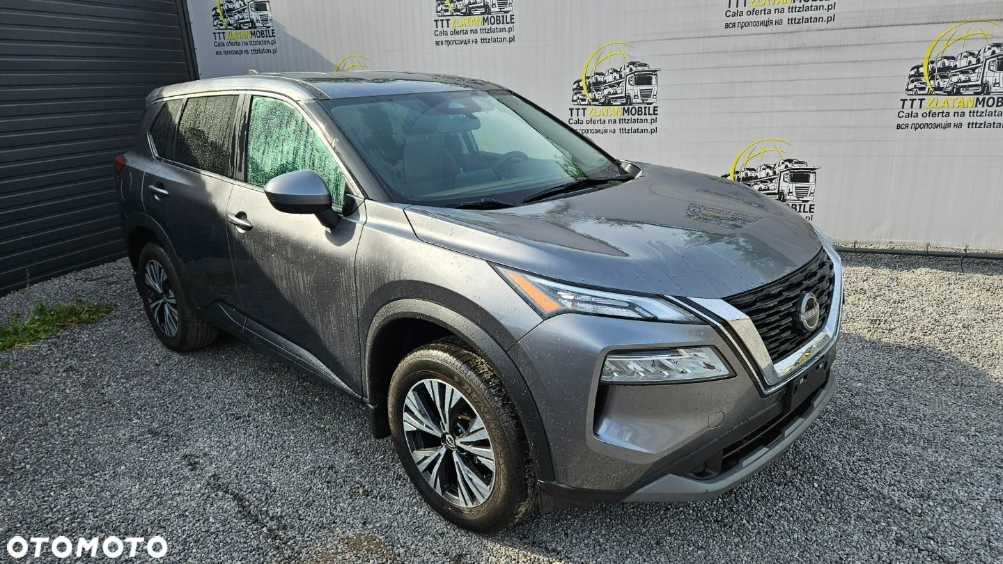 Nissan Rogue - 11
