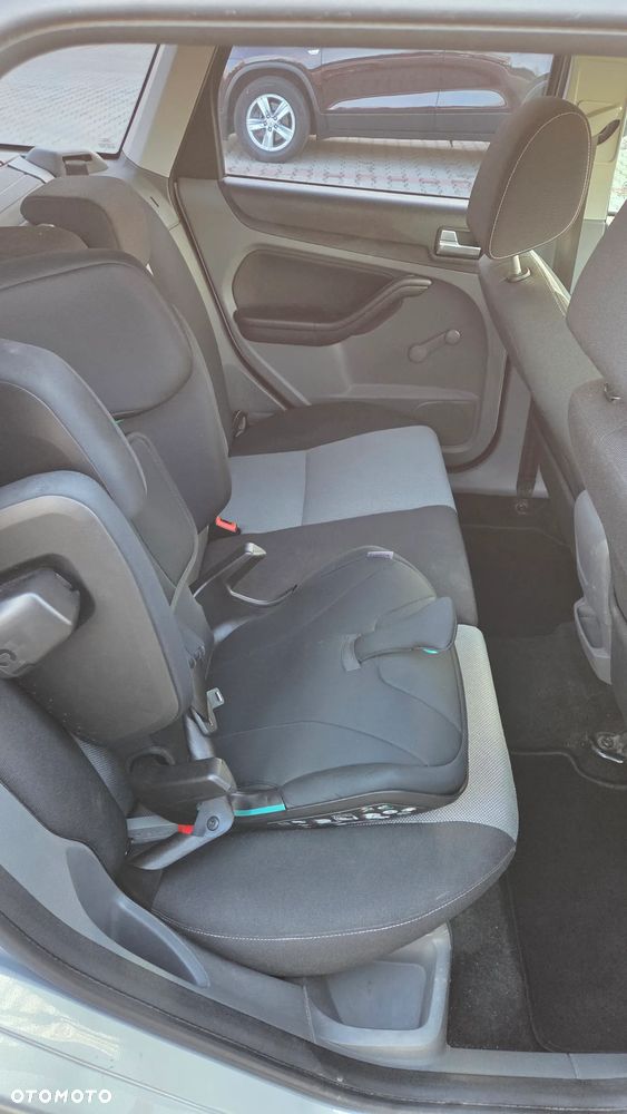 Ford Focus 1.6 Silver X - 26