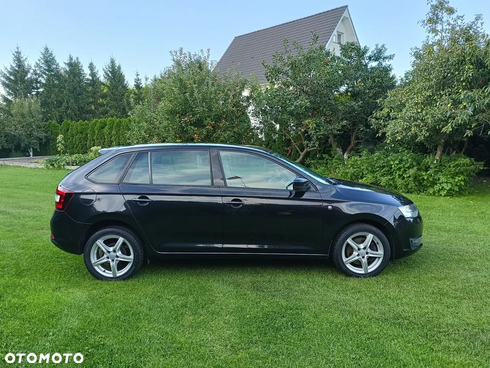 Skoda RAPID 1.6 TDI DSG Style+ - 5