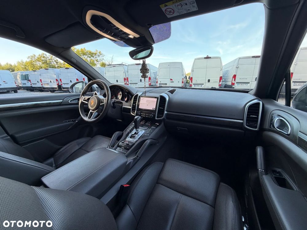 Porsche Cayenne S Tiptronic S - 17