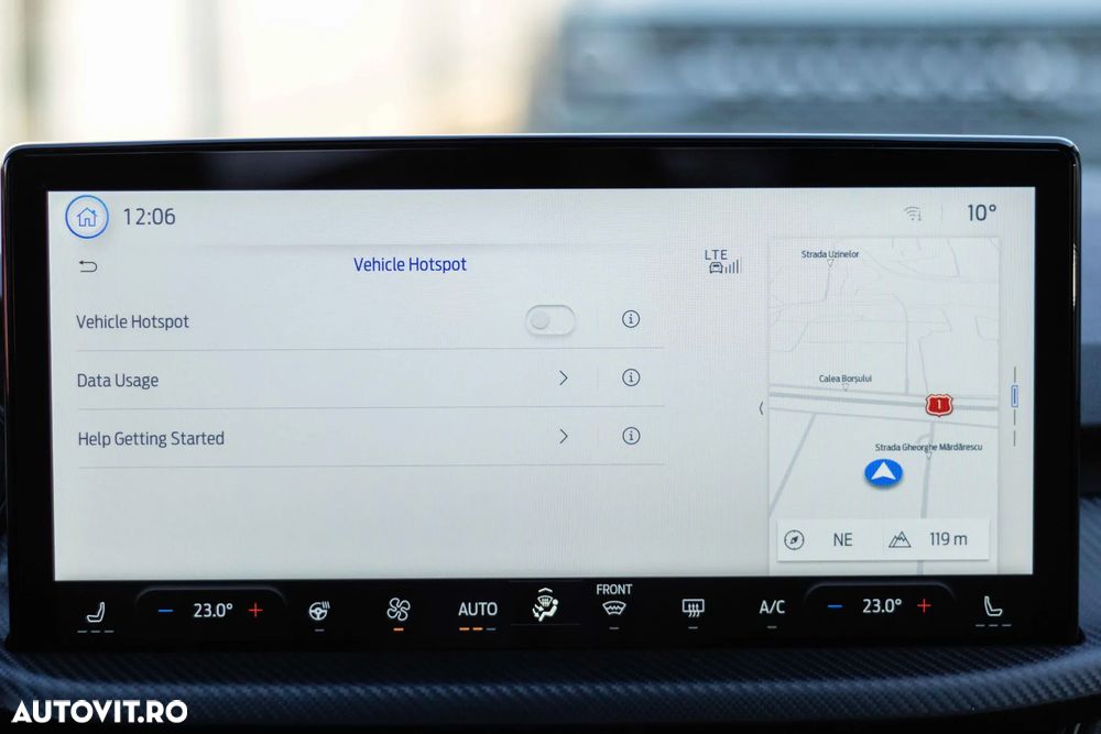 Ford Kuga 1.5 EcoBoost A8 FWD ST-Line X - 25