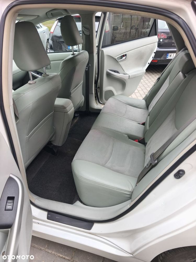 Toyota Prius 1.8 Hybrid Active - 8