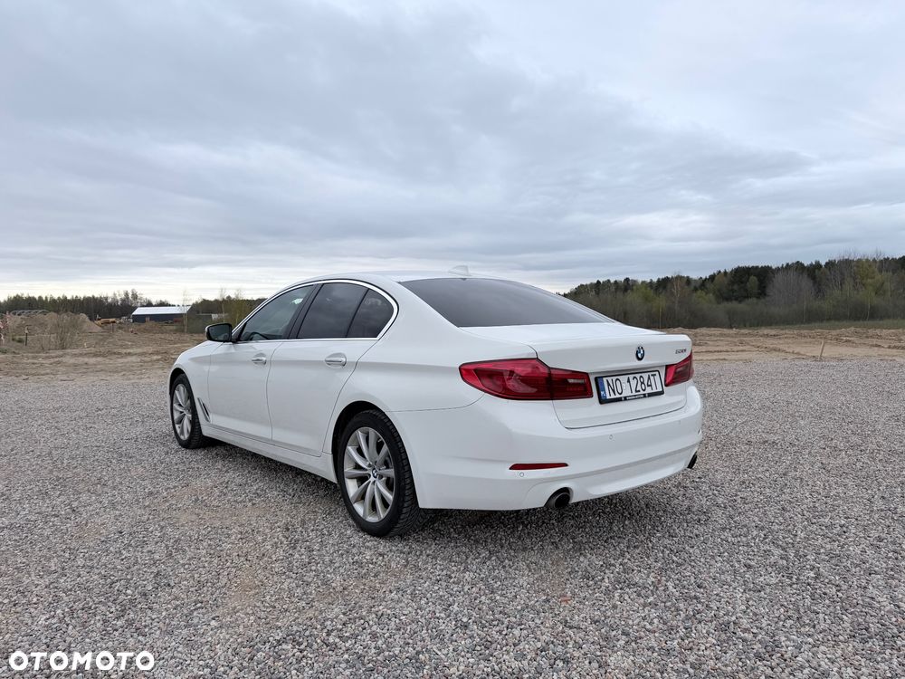BMW Seria 5 530i - 8