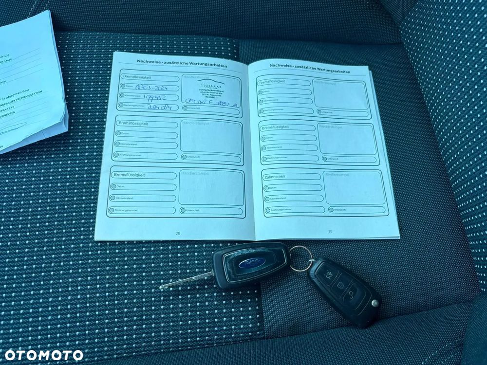 Ford C-MAX 1.6 Titanium - 18