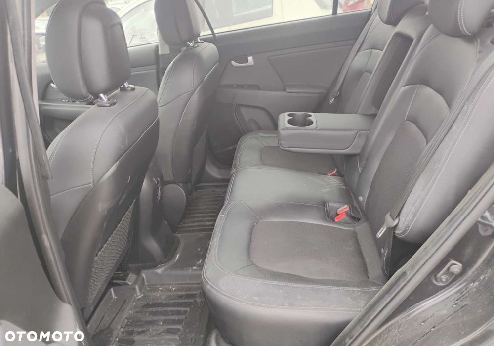 Kia Sportage - 10