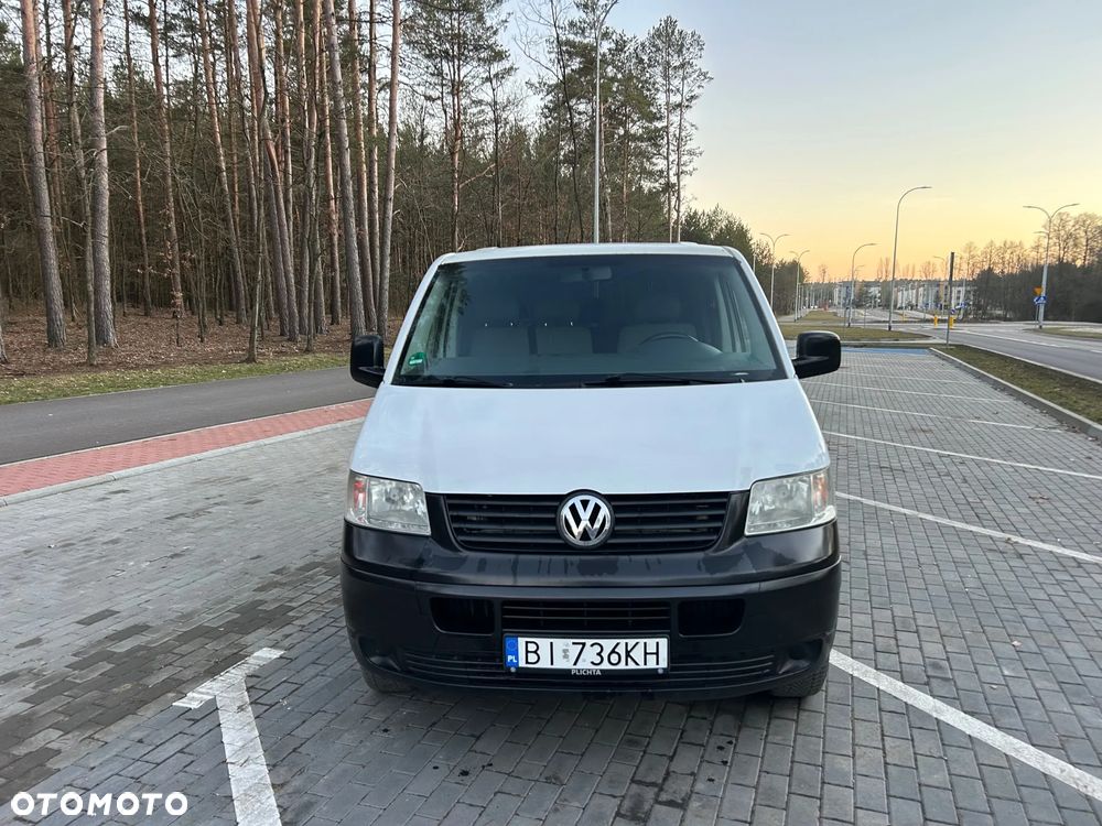 Volkswagen Transporter - 2