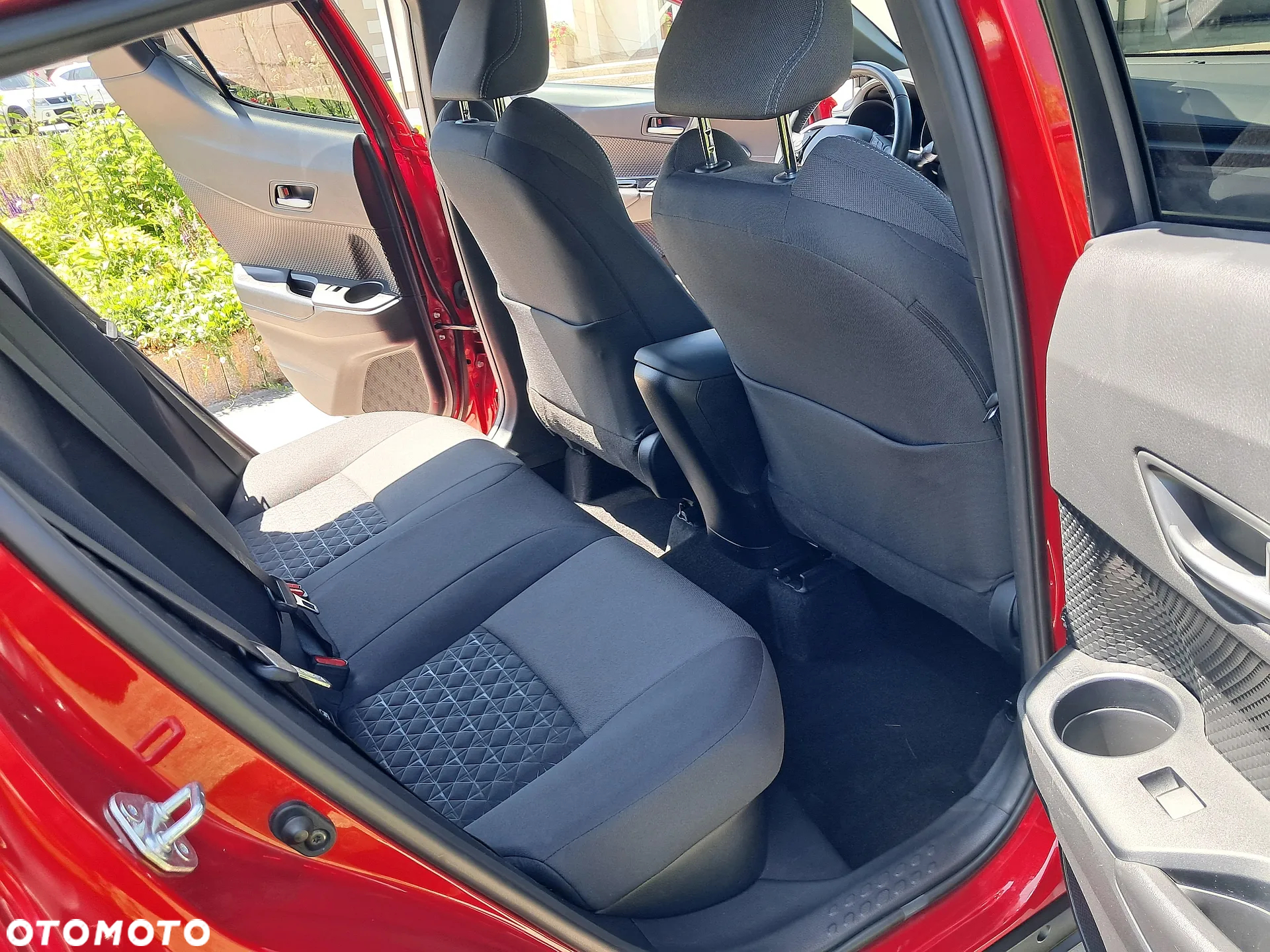 Toyota C-HR - 35