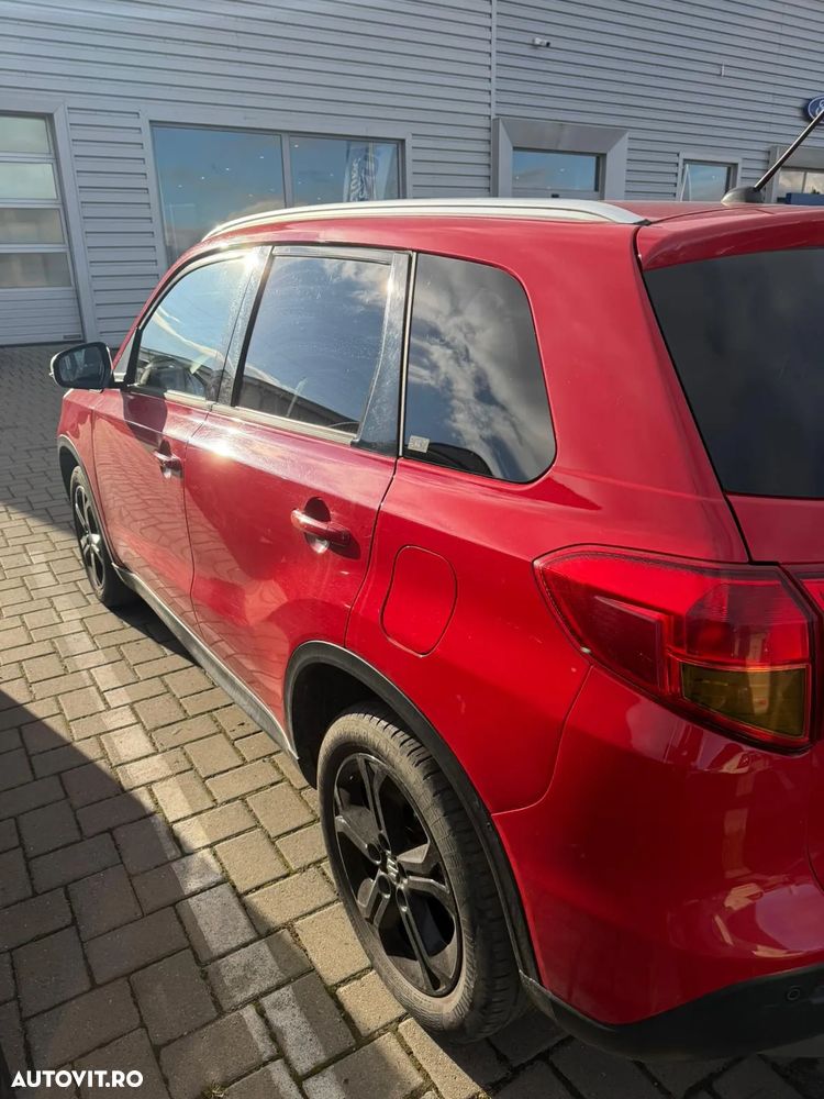 Suzuki Vitara S 1.4 Boosterjet 4X4 - 6
