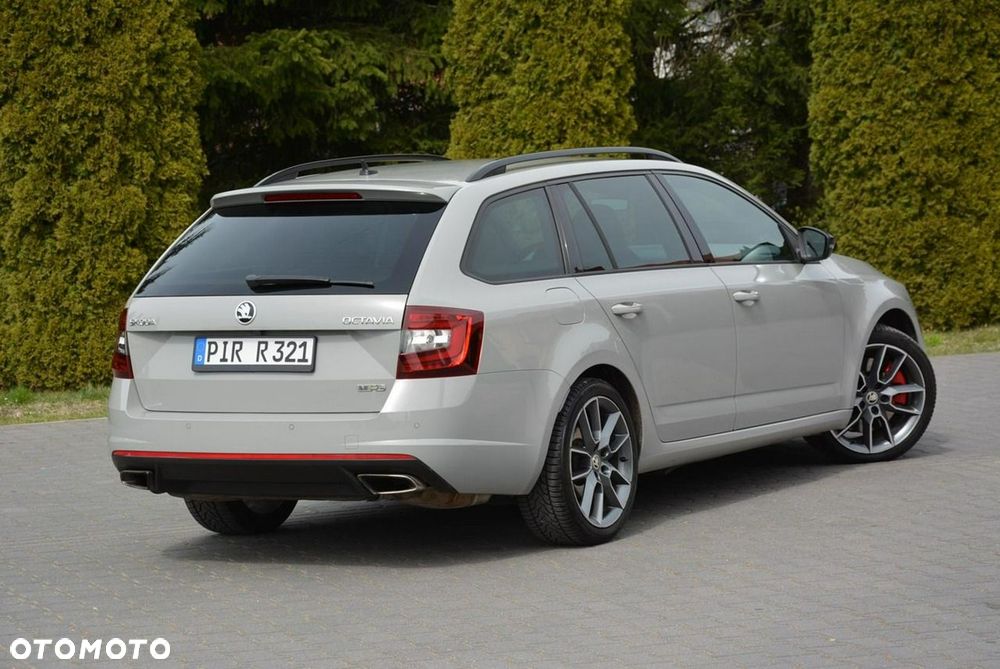 Skoda Octavia 2.0 TSI RS 230 DSG - 13