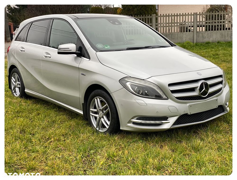 Mercedes-Benz Klasa B 200 (BlueEFFICIENCY) 7G-DCT - 4