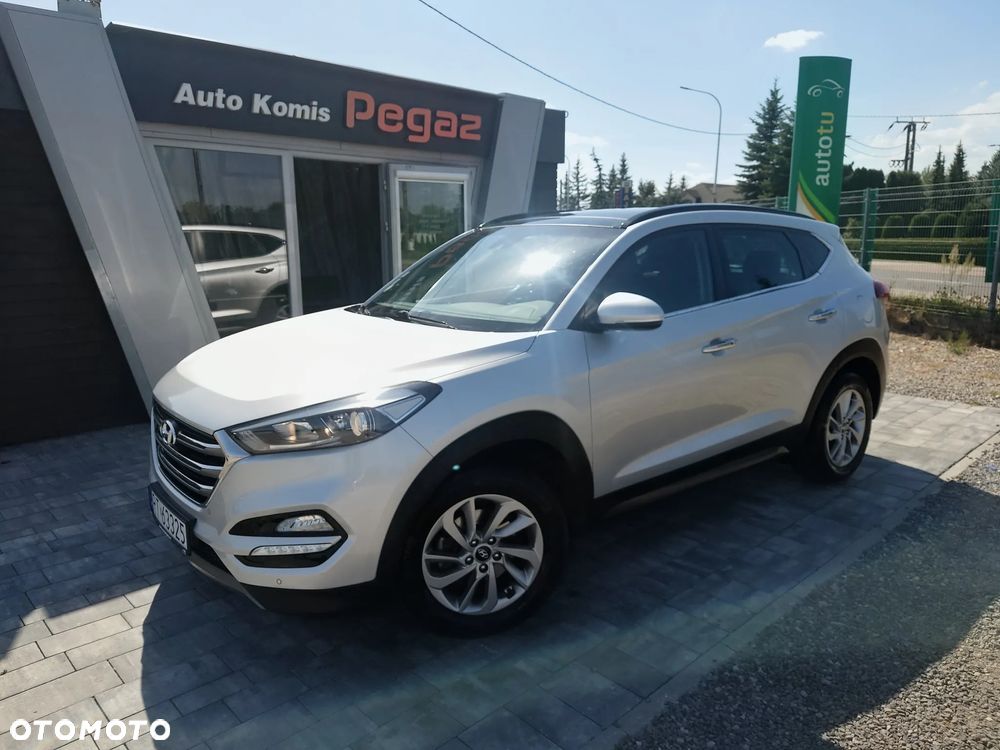 Hyundai Tucson 1.7 CRDI BlueDrive Style 2WD - 1
