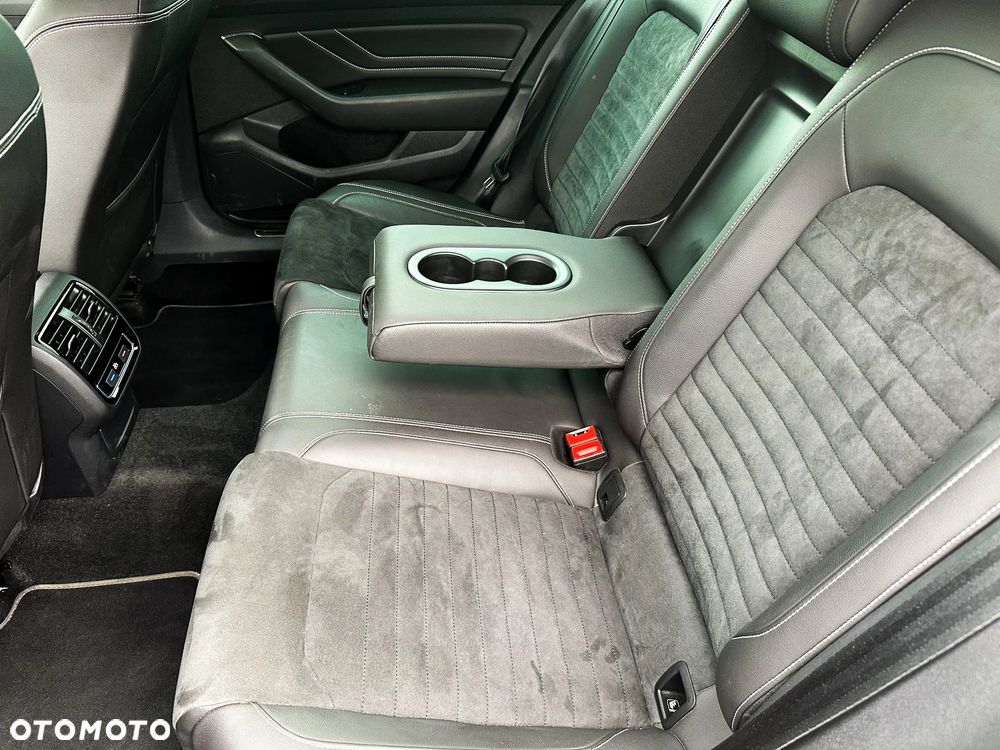 Volkswagen Passat 2.0 TDI 4Mot Elegance DSG - 11