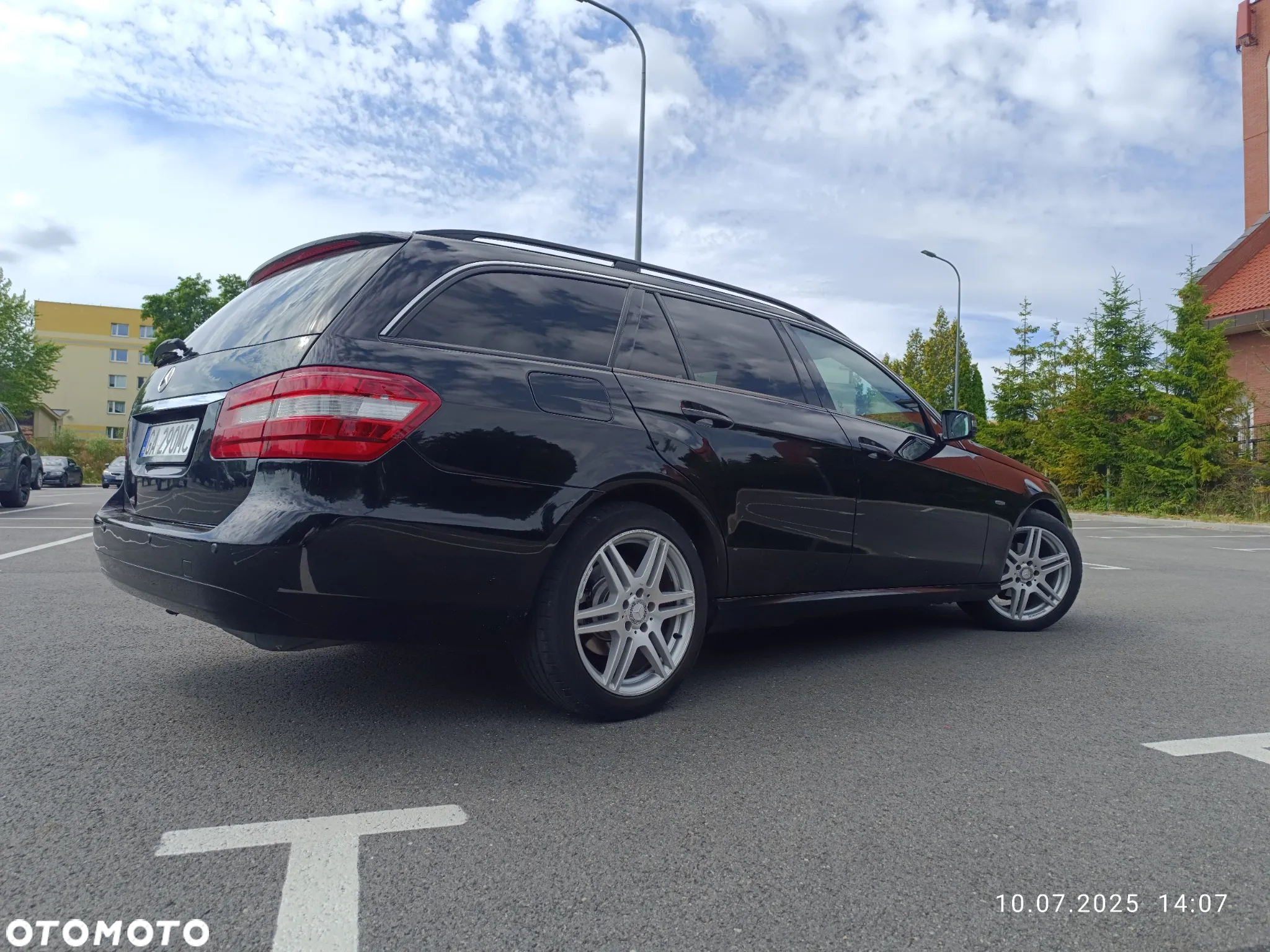 Mercedes-Benz Klasa E - 9