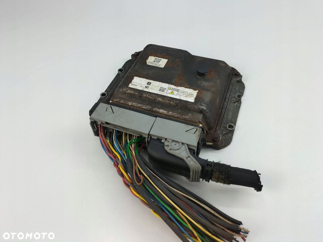 STEROWNIK SILNIKA KOMPUTER OPEL ASTRA H ZAFIRA B 98113171 - 1