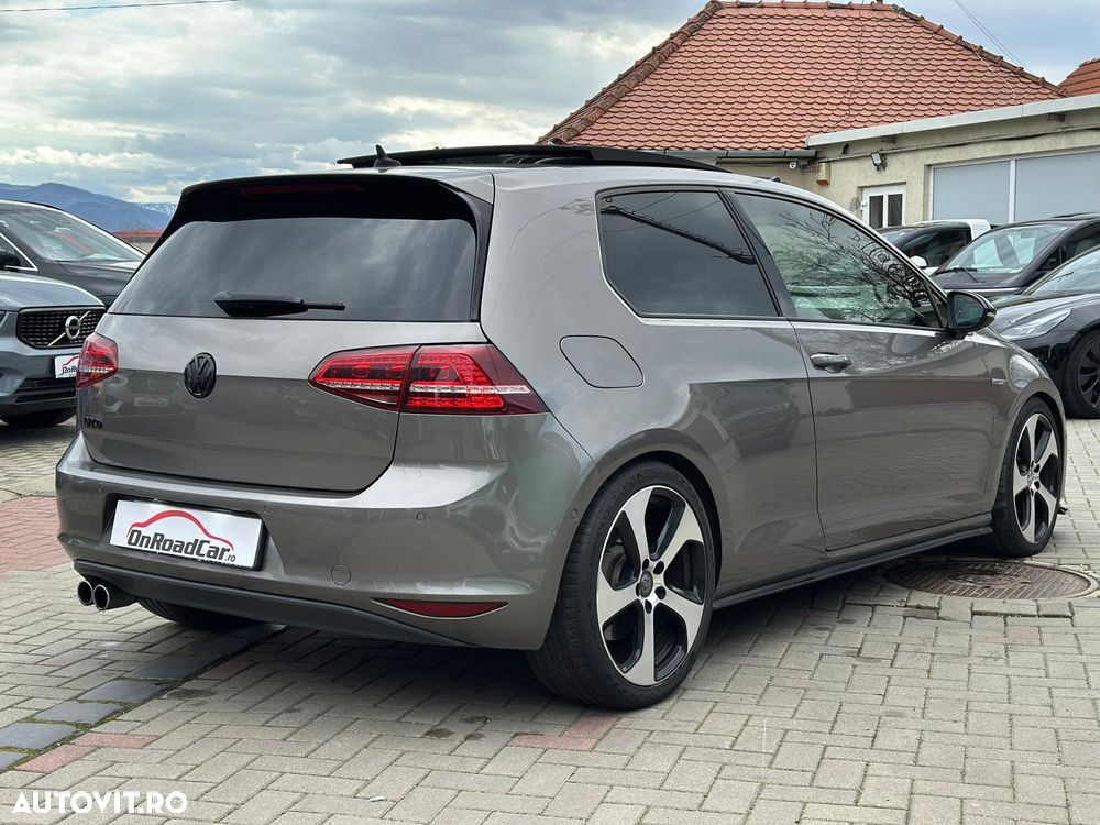 Volkswagen Golf GTD BlueMotion Technology - 2