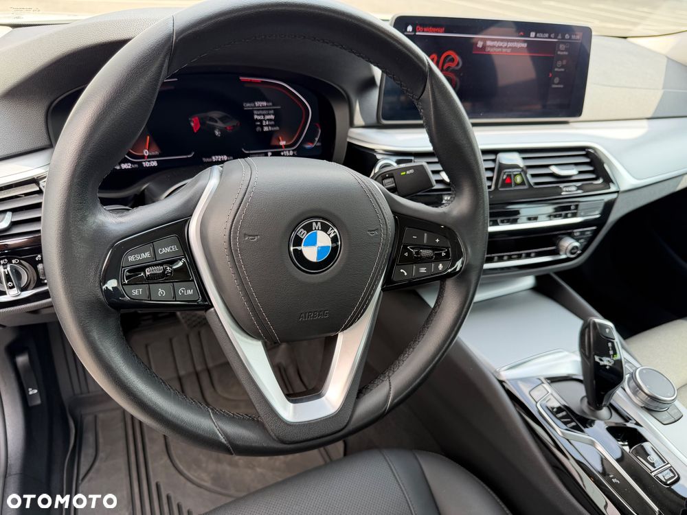 BMW Seria 5 518d mHEV Business Edition - 12