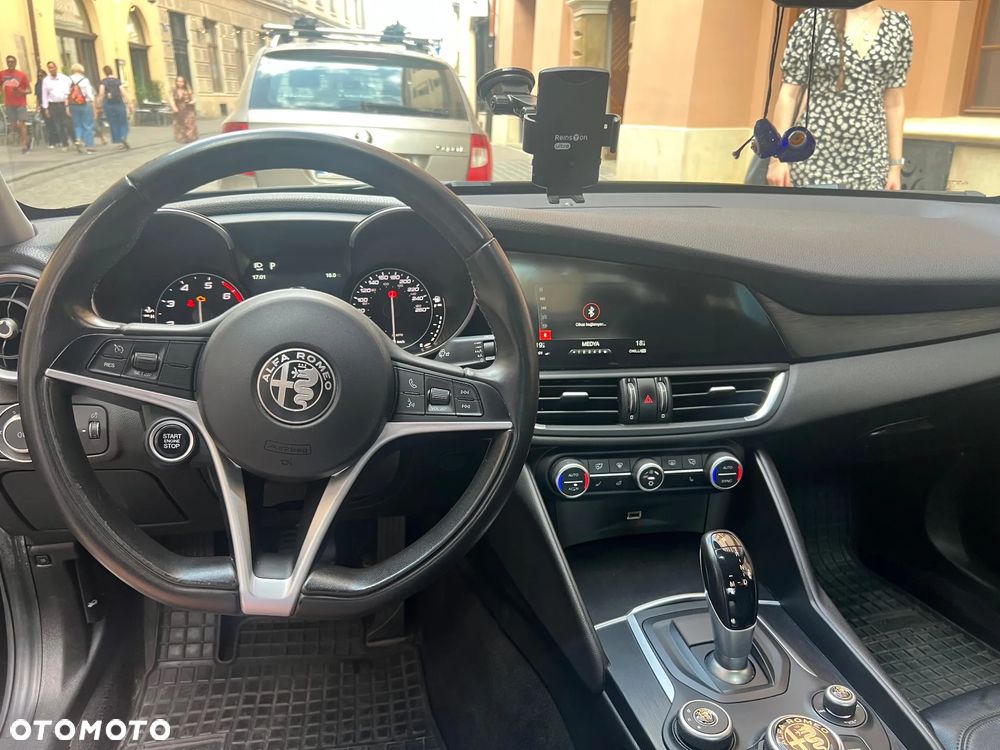 Alfa Romeo Giulia 2.0 Turbo Veloce Q4 - 10