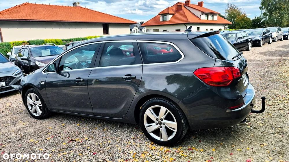Opel Astra 1.4 Turbo - 21