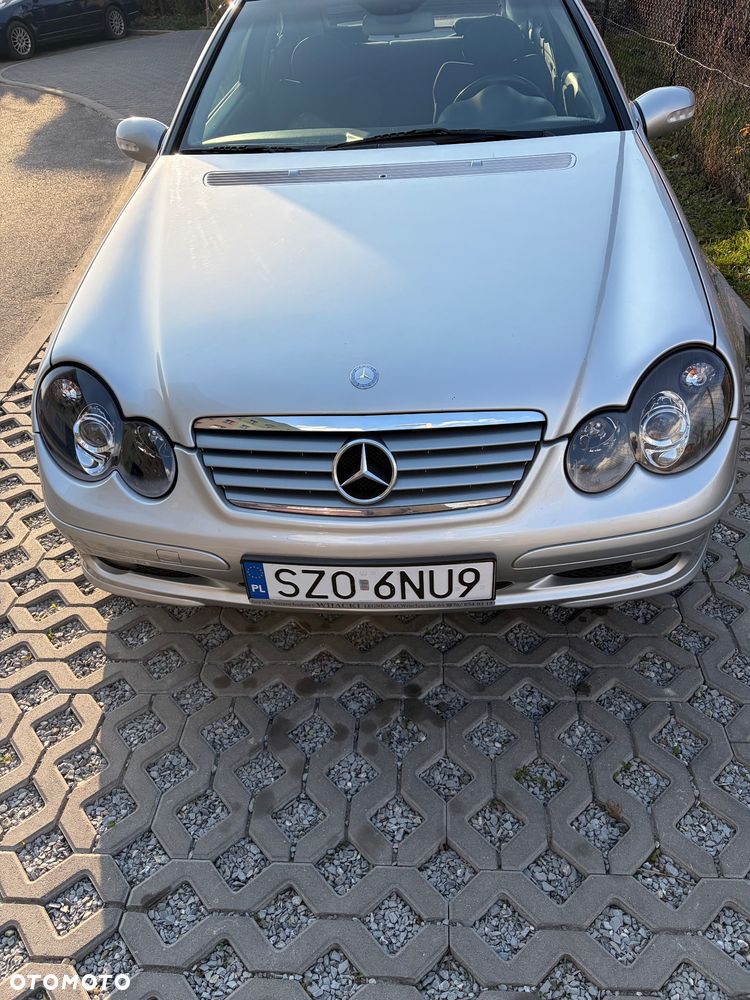 Mercedes-Benz Klasa C - 2