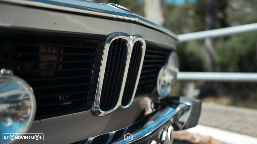 BMW 2002 - 5
