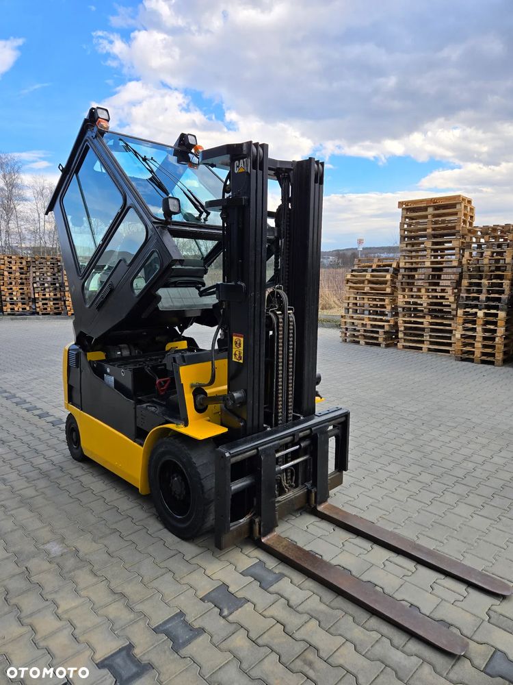 Caterpillar EP30K-PAC - 6