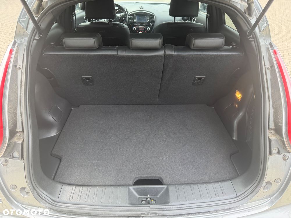 Nissan Juke 1.6 DIG-T Tekna EU6 - 10